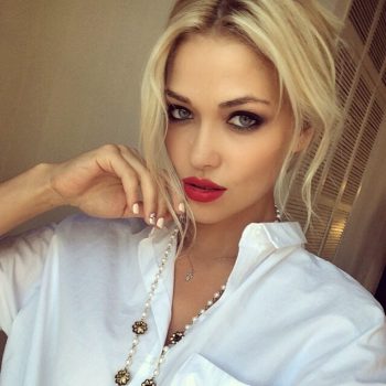 Sherryl - Arbaz - Valais | Strip Tease