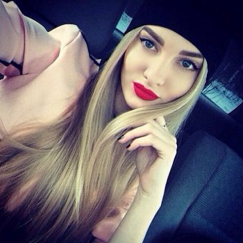 Cecilya - Alikon - Argovie | Strip Tease