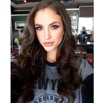 Loubena - Hauptikon - Zurich | Strip Tease