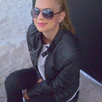 Zainab - Saas im Prättigau - Grisons | Strip Tease