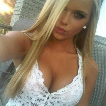 Yanice - Rüegsbach - Berne | Strip Tease