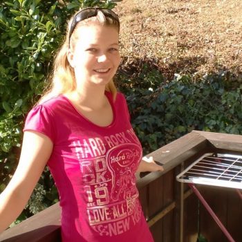 Roselina - Root D4 - Lucerne | Strip Tease