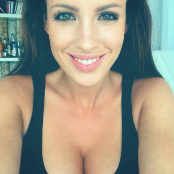 Elmire - Signy - Vaud | Strip Tease