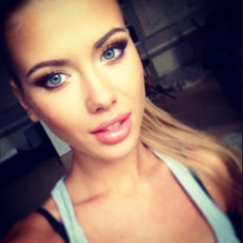 Affoue - Chabrey - Vaud | Strip Tease