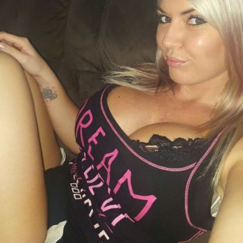 Renate - Noréaz - Fribourg | Strip Tease