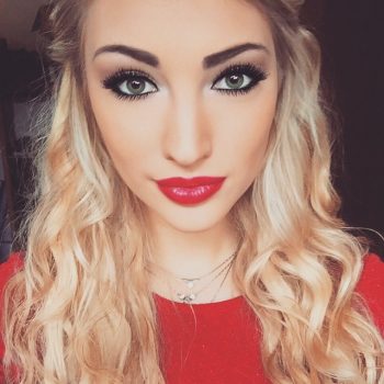 Mendhy - Villars-sur-Ollon - Vaud | Strip Tease