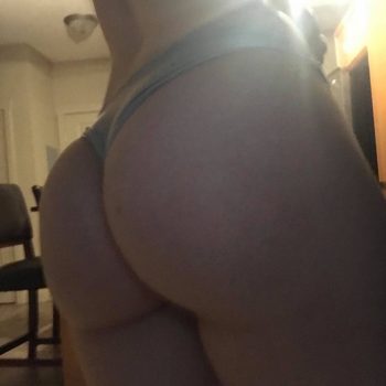 Hyba - Vuiteboeuf - Vaud | Strip Tease