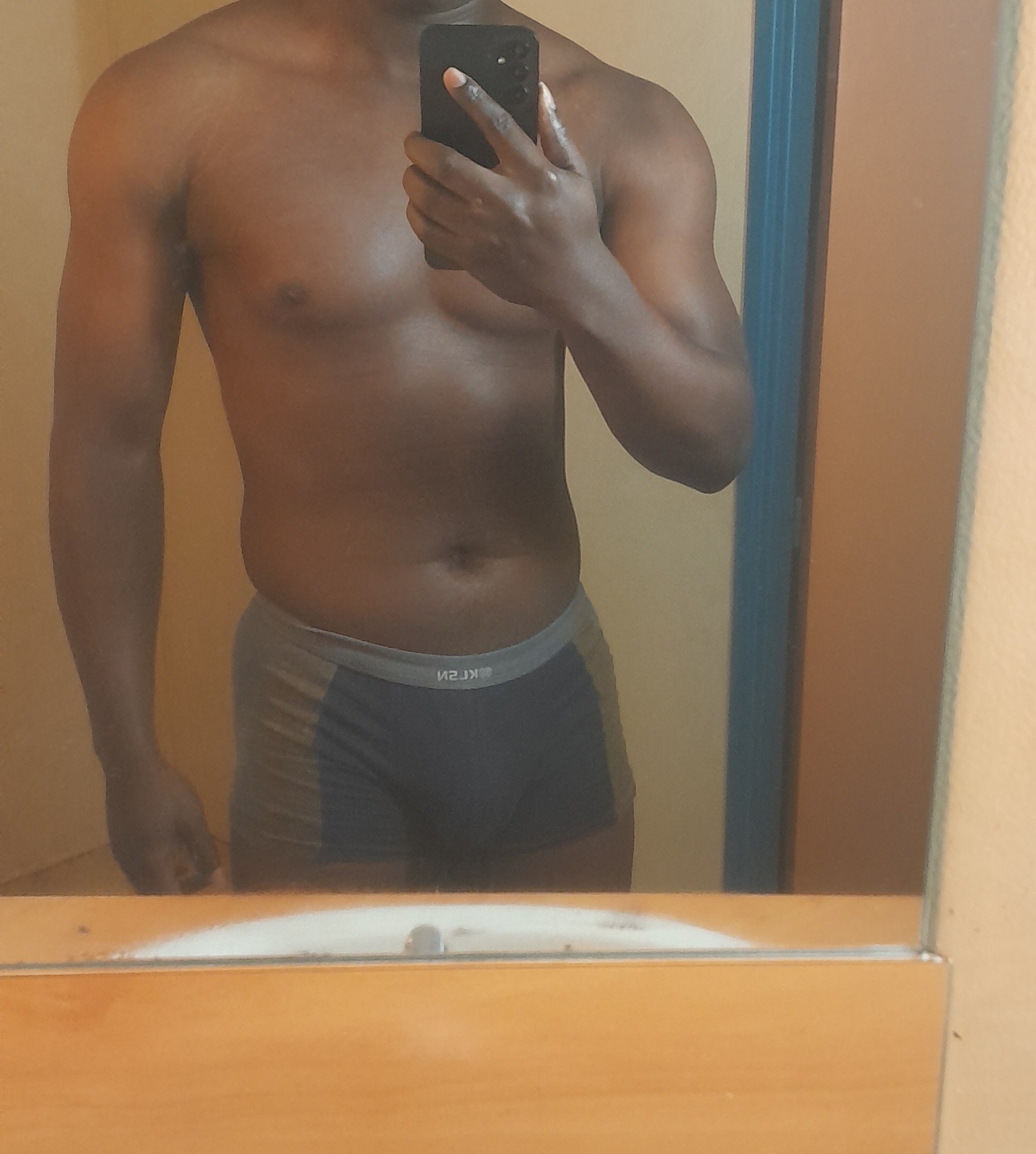 Zeev - Gilly - Vaud | Strip Tease