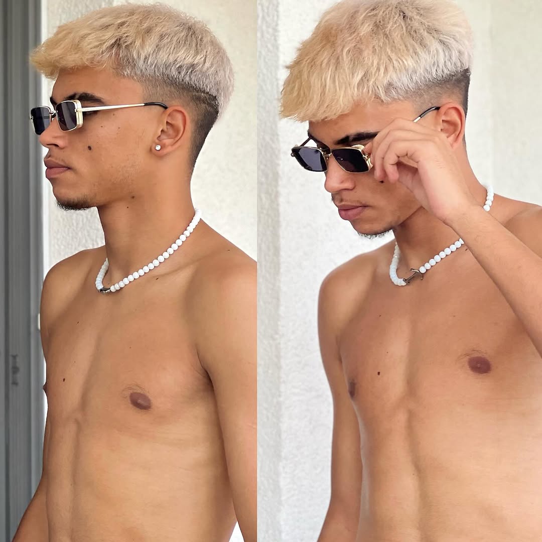 Warenn - Mörigen - Berne | Strip Tease