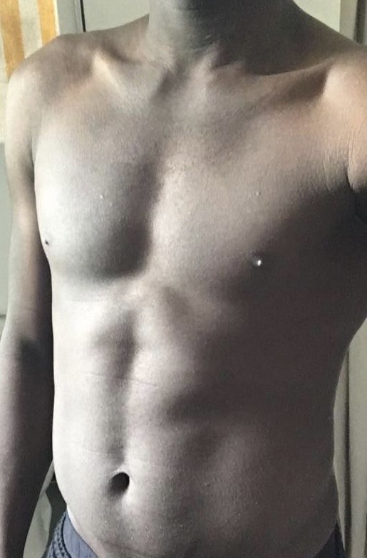 Mauricio - Lens - Valais | Strip Tease