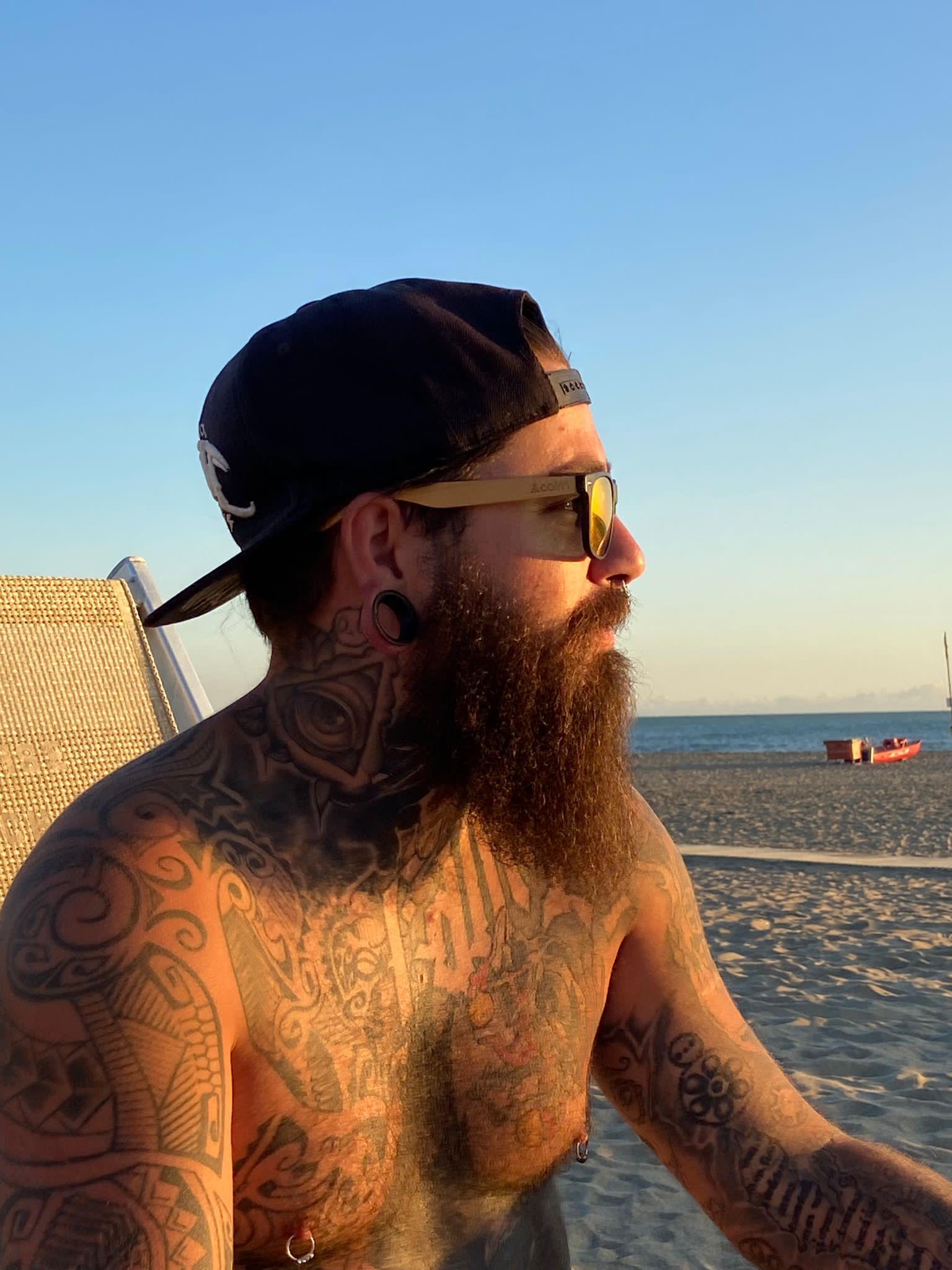 Fazil - Bercher - Vaud | Strip Tease