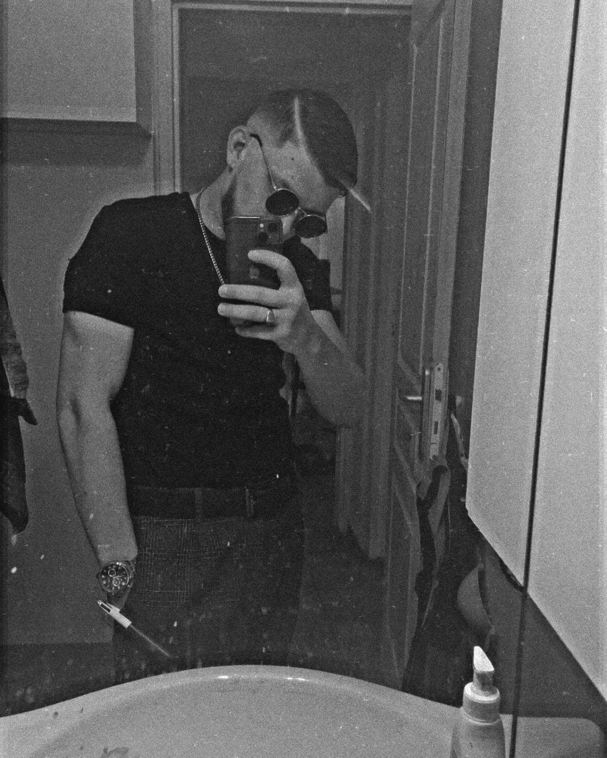 Charles-louis - Ergisch - Valais | Strip Tease