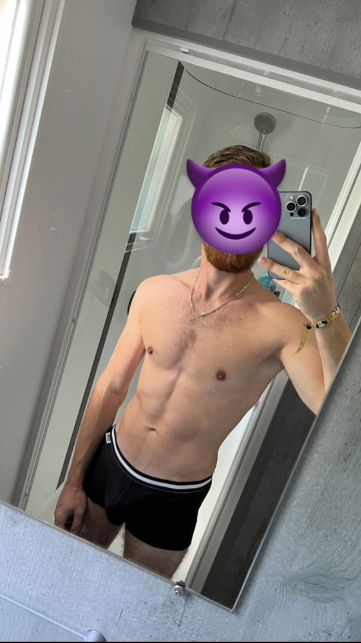 Massinissa - Arni BE - Berne | Strip Tease