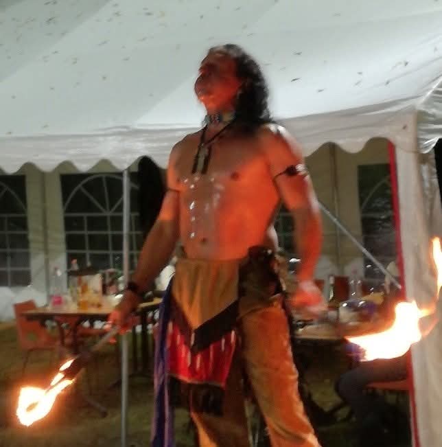 Hosni - Gingins - Vaud | Strip Tease