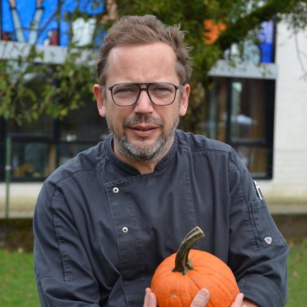 Aymerick - Iffwil - Berne | Strip Tease