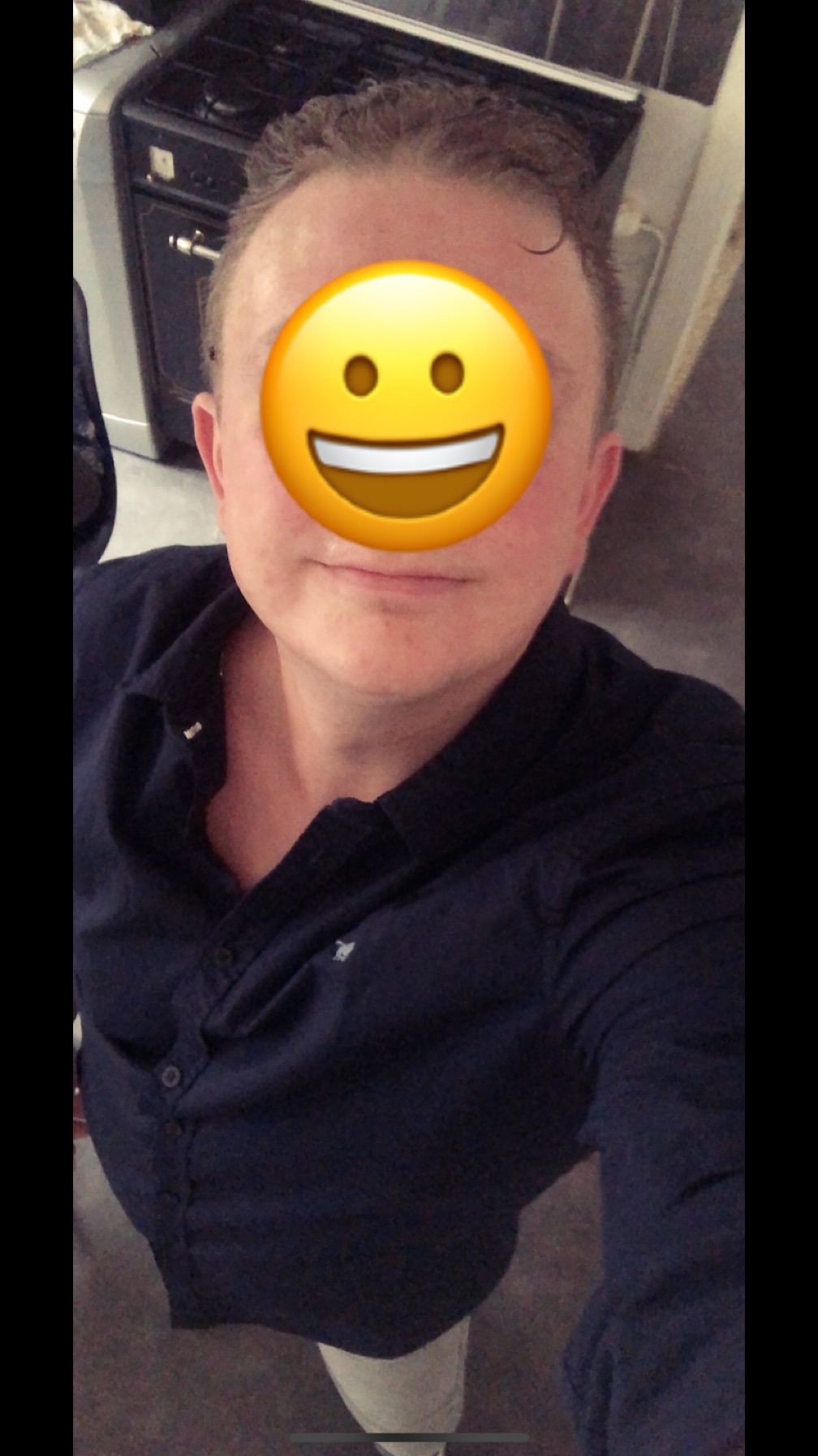 Toufik - Montricher - Vaud | Strip Tease