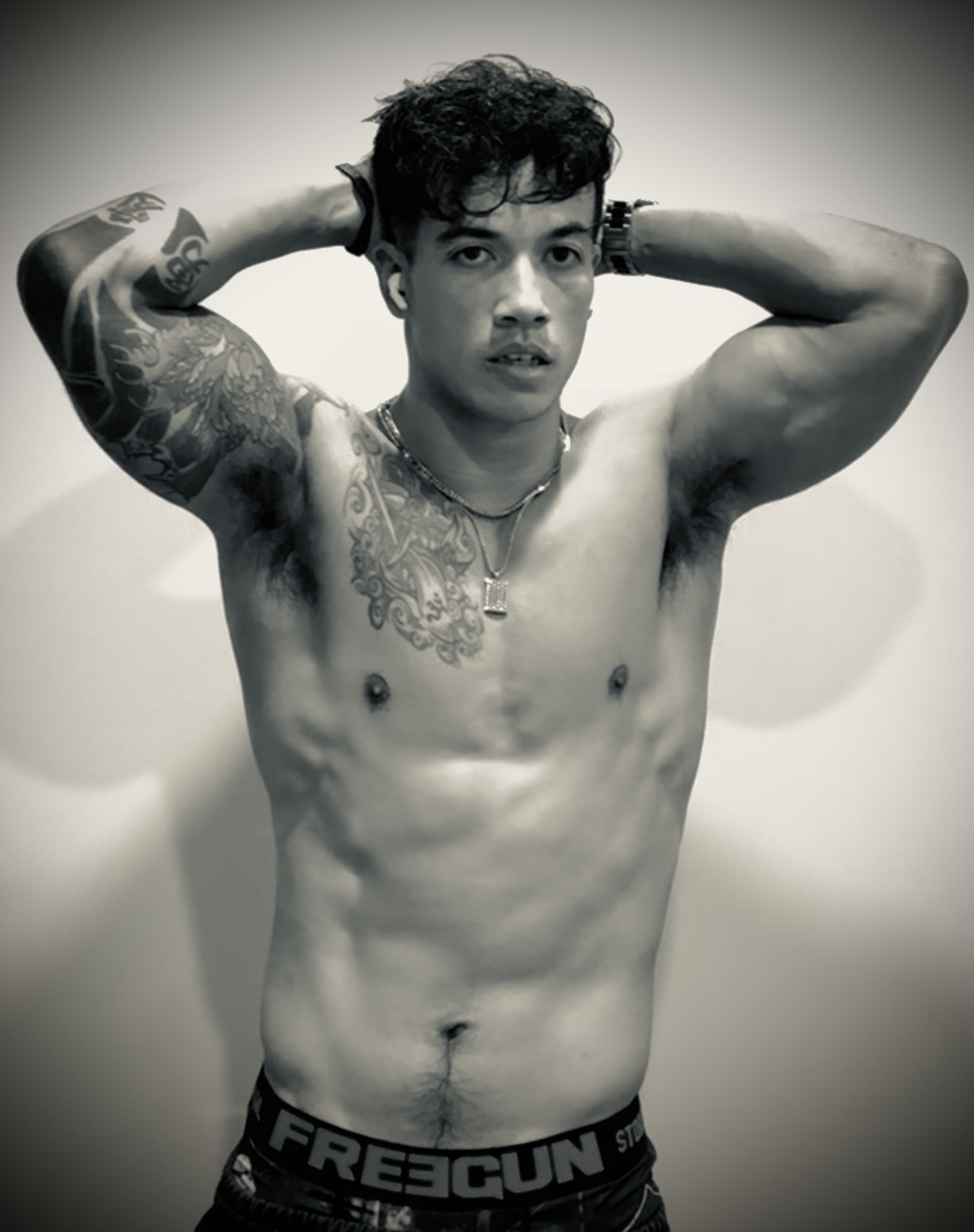 Dervis - Sachseln - Obwald | Strip Tease