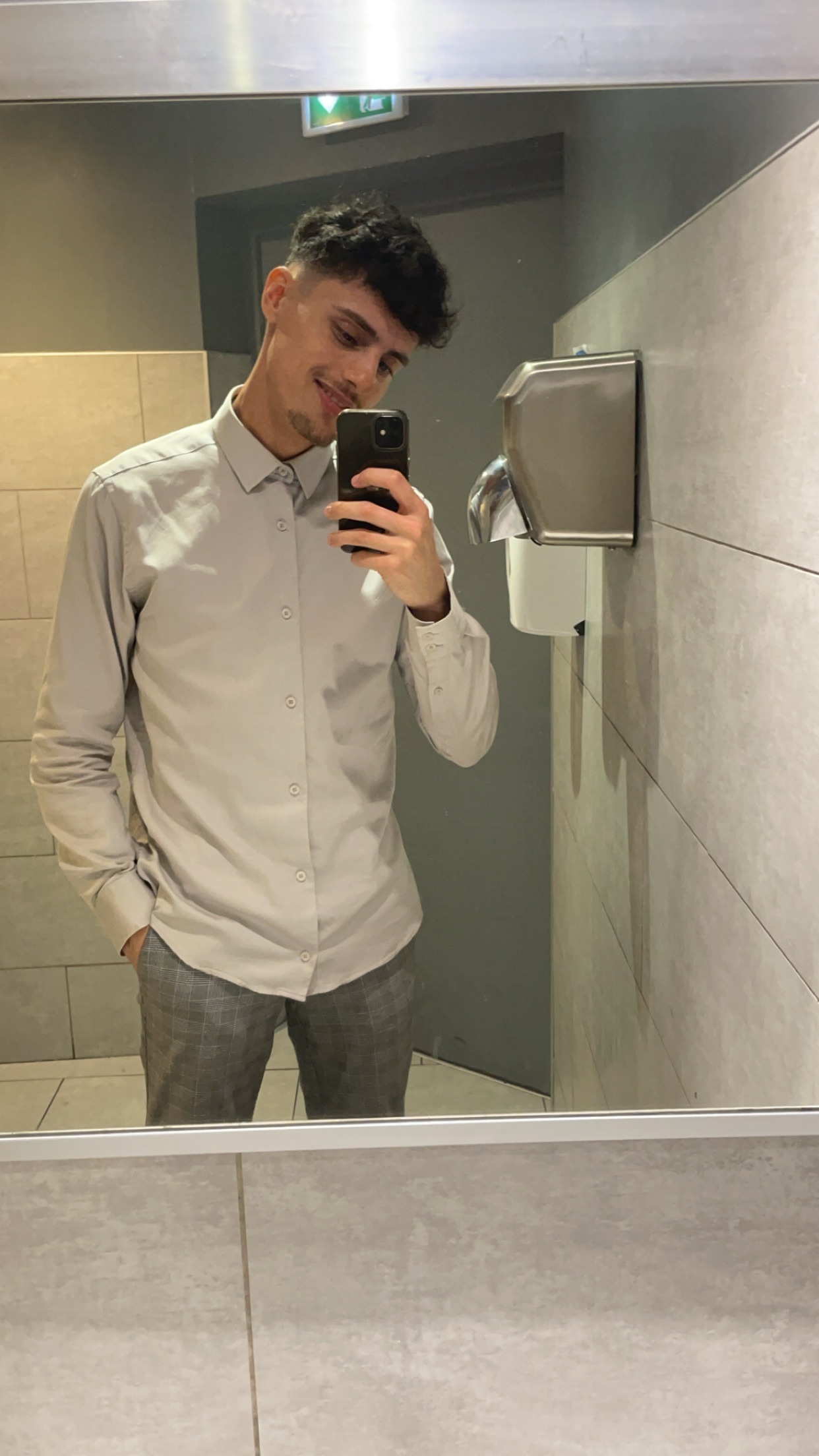 Awen - Bachs - Zurich | Strip Tease