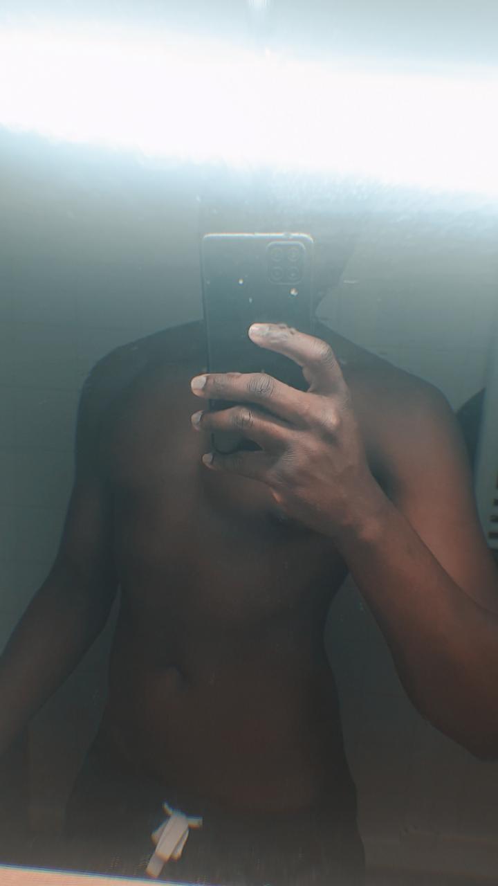 Wylfried - Le Bry - Fribourg | Strip Tease