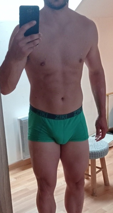 Tennessee - Meinisberg - Berne | Strip Tease