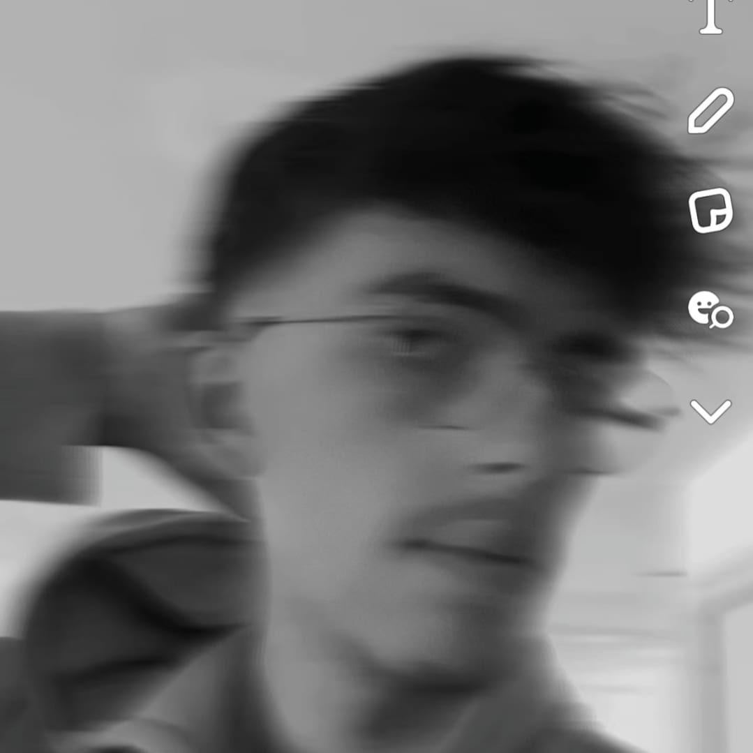 Ronnie - Essert-sous-Champvent - Vaud | Strip Tease