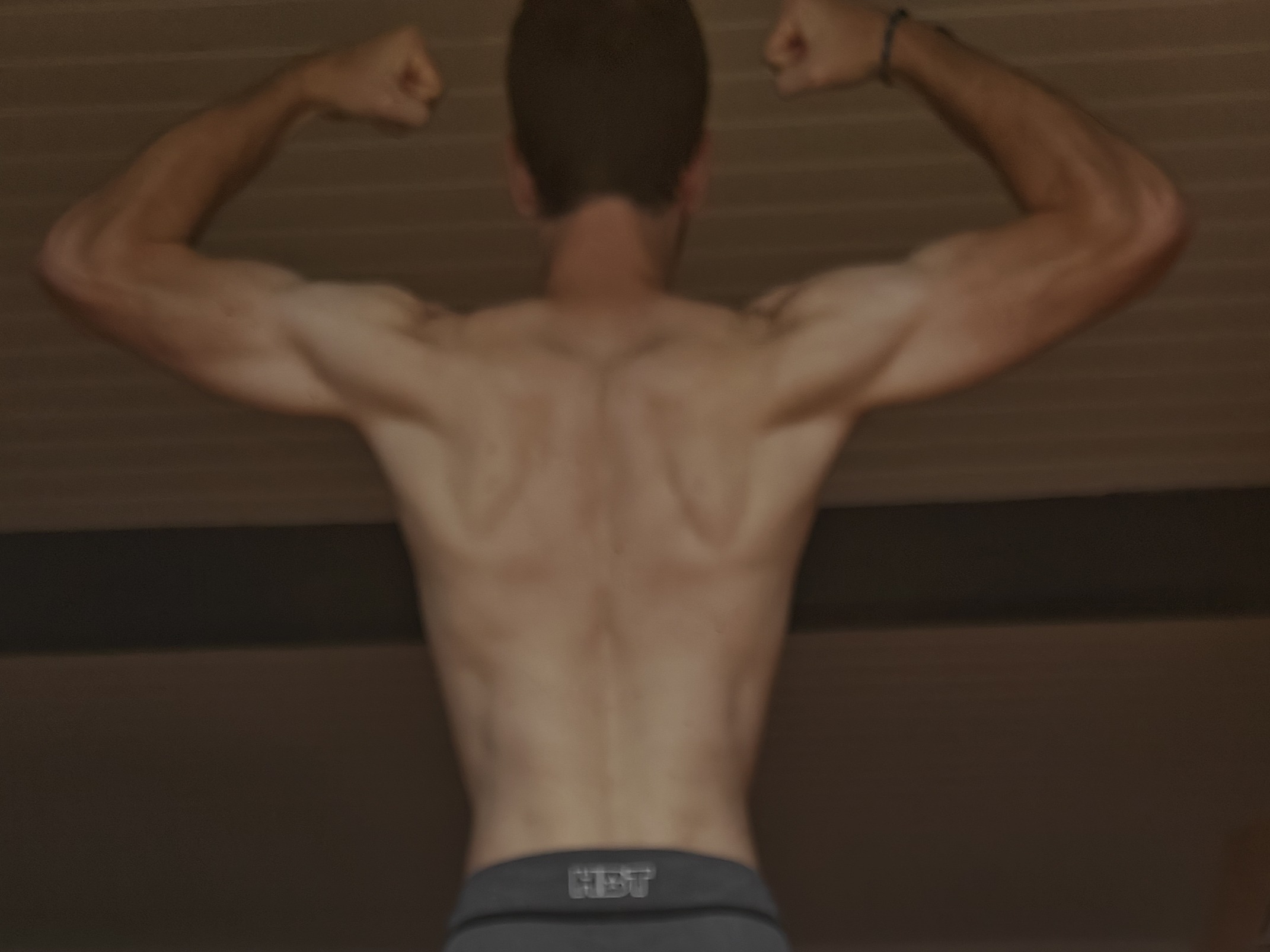 Kensley - Fankhaus (Trub) - Berne | Strip Tease