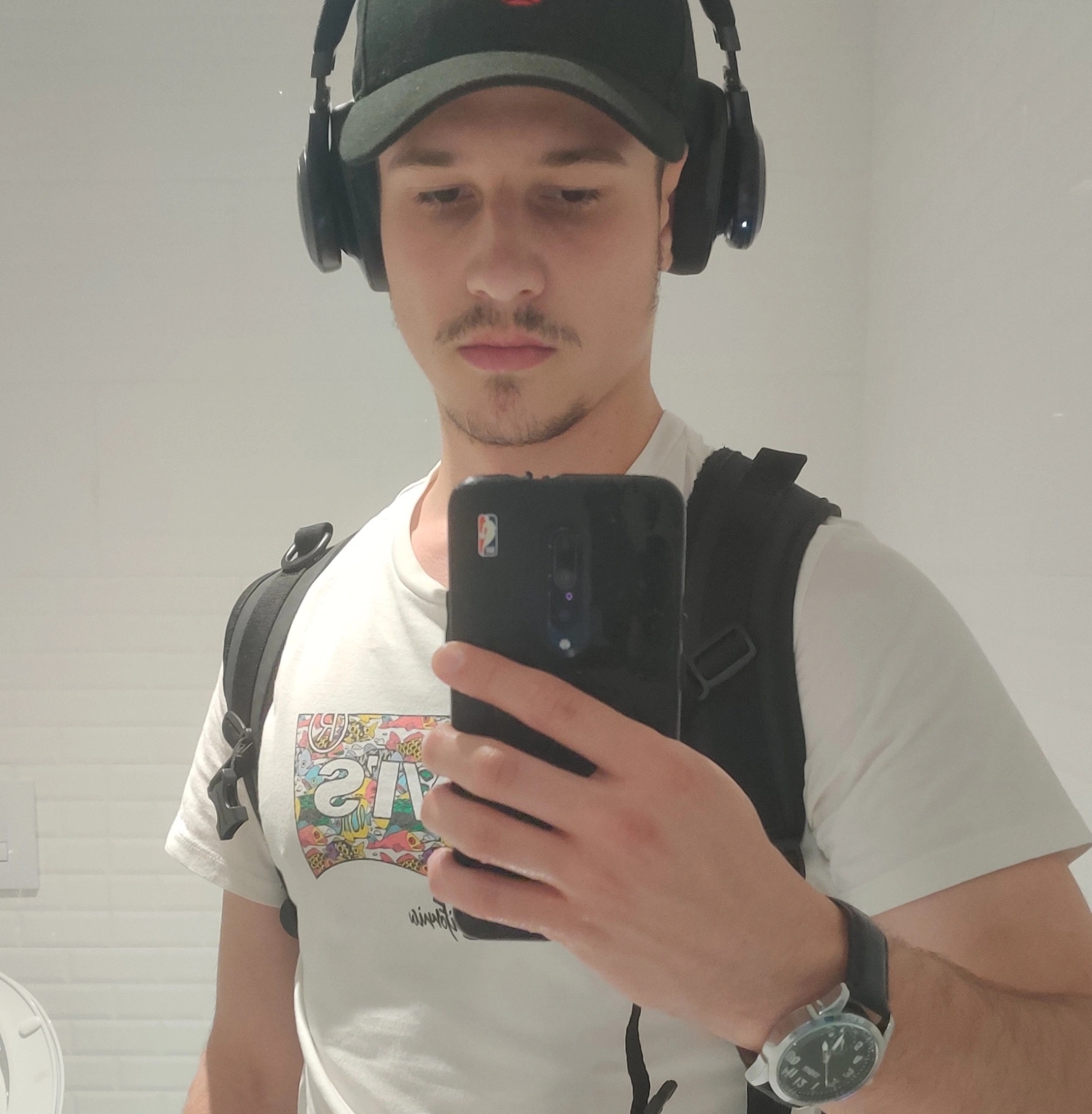 Adeel - Chénens - Fribourg | Strip Tease