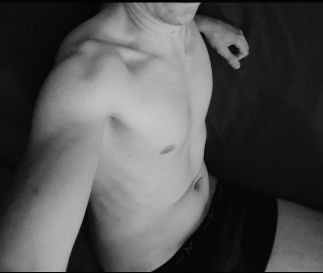 Zaher - Thierrens - Vaud | Strip Tease