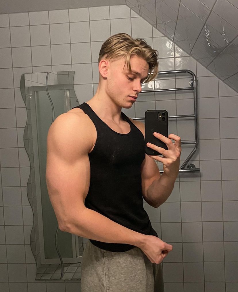 Moad - Niederwil SG - Saint-Gall | Strip Tease