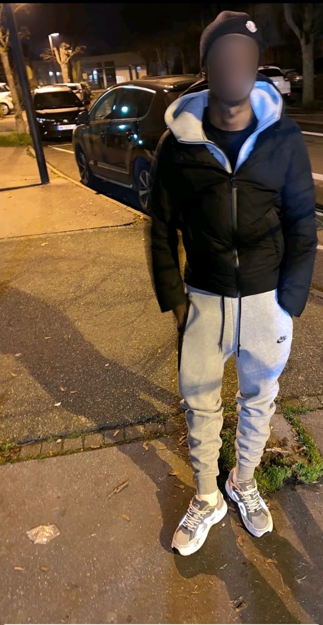 Djanys - Le Lieu - Vaud | Strip Tease