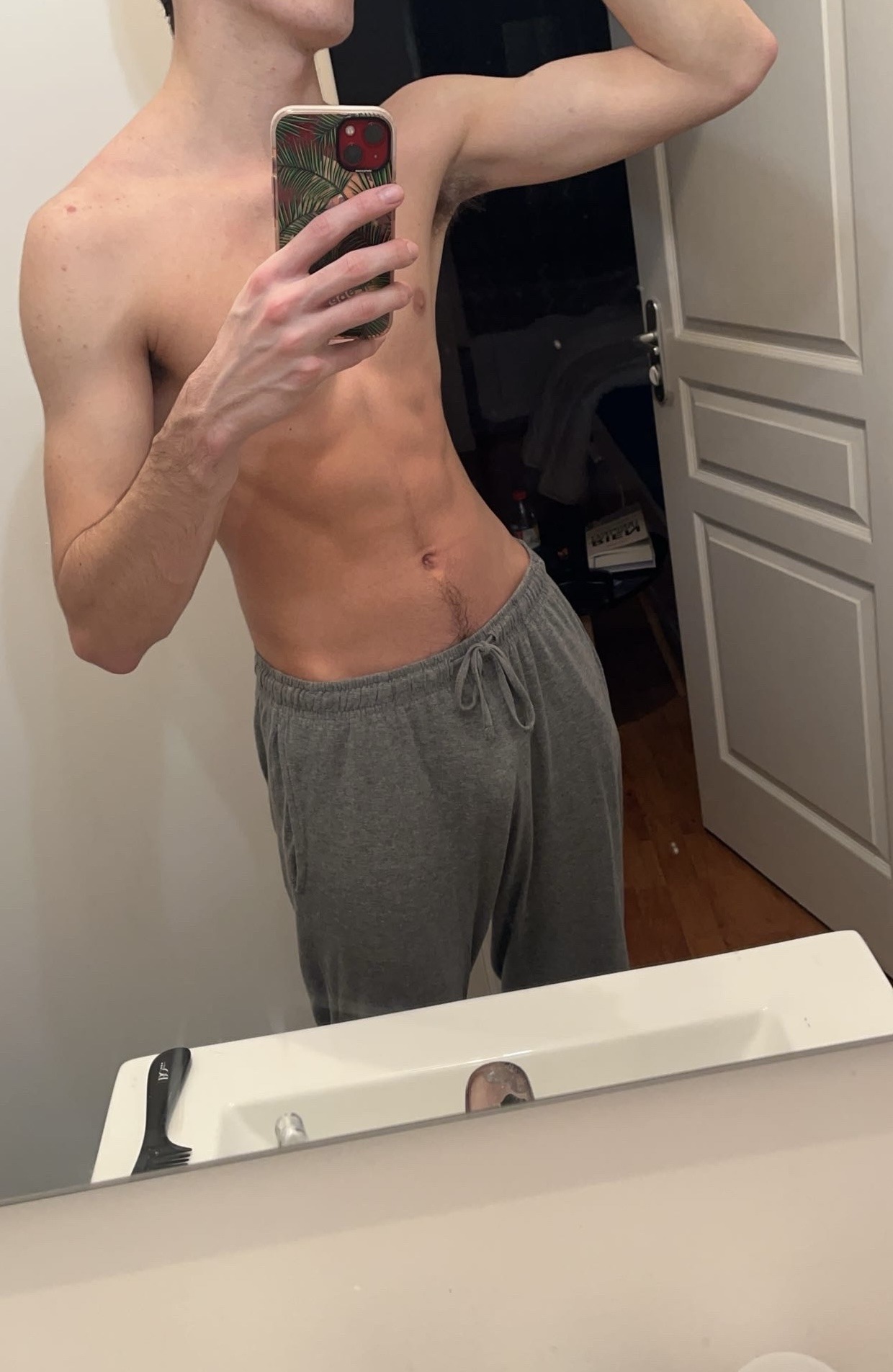 Petar - Les Thioleyres - Vaud | Strip Tease