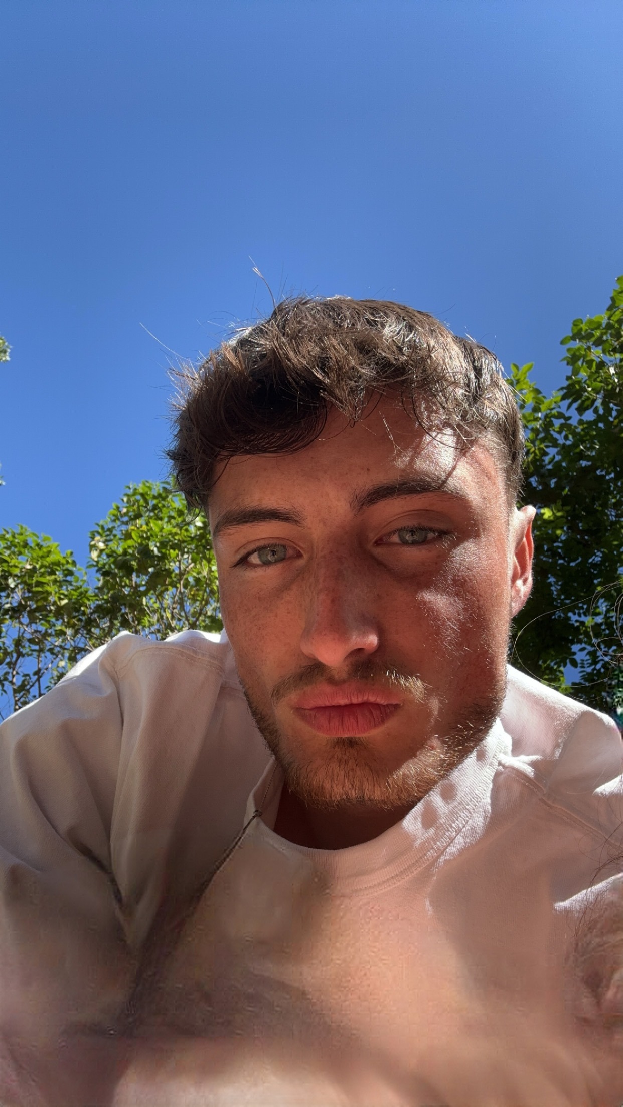 Isha - Herzogenbuchsee - Berne | Strip Tease