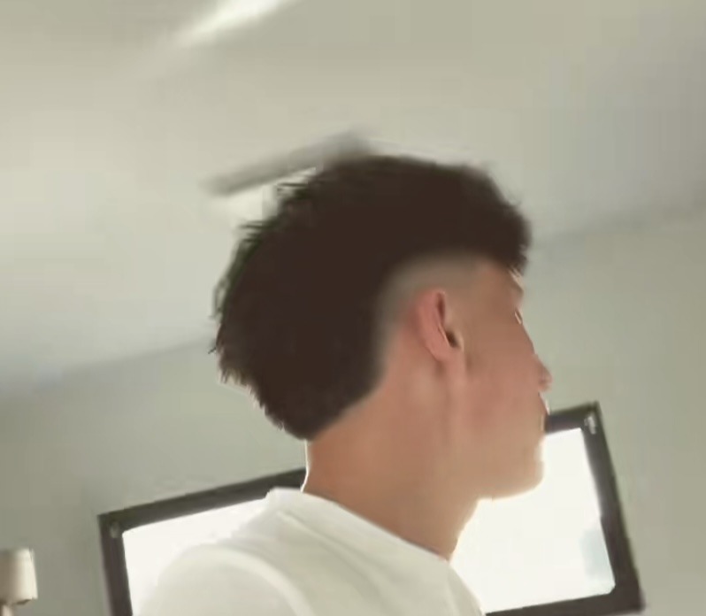 Soumaila - Champvent - Vaud | Strip Tease