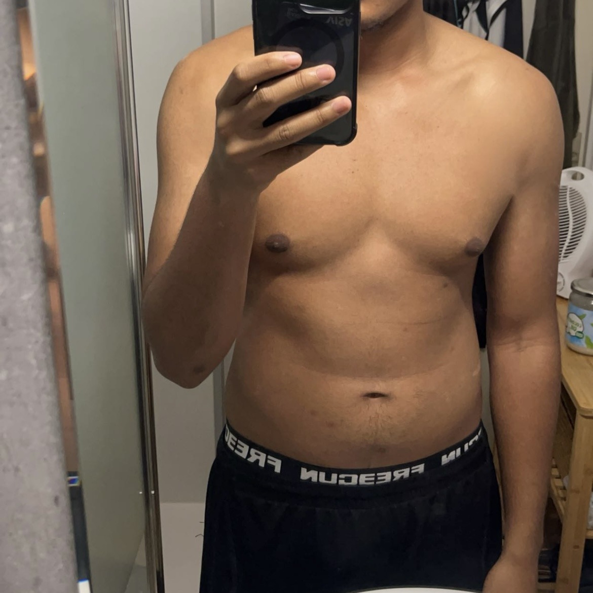 Kendall - Diessbach b. Büren - Berne | Strip Tease