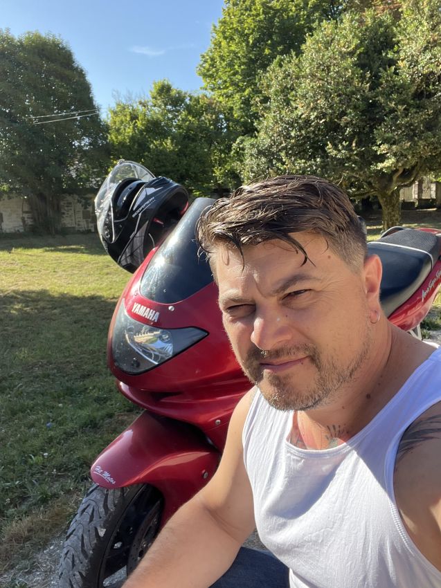 Camile - Mont-sur-Rolle - Vaud | Strip Tease