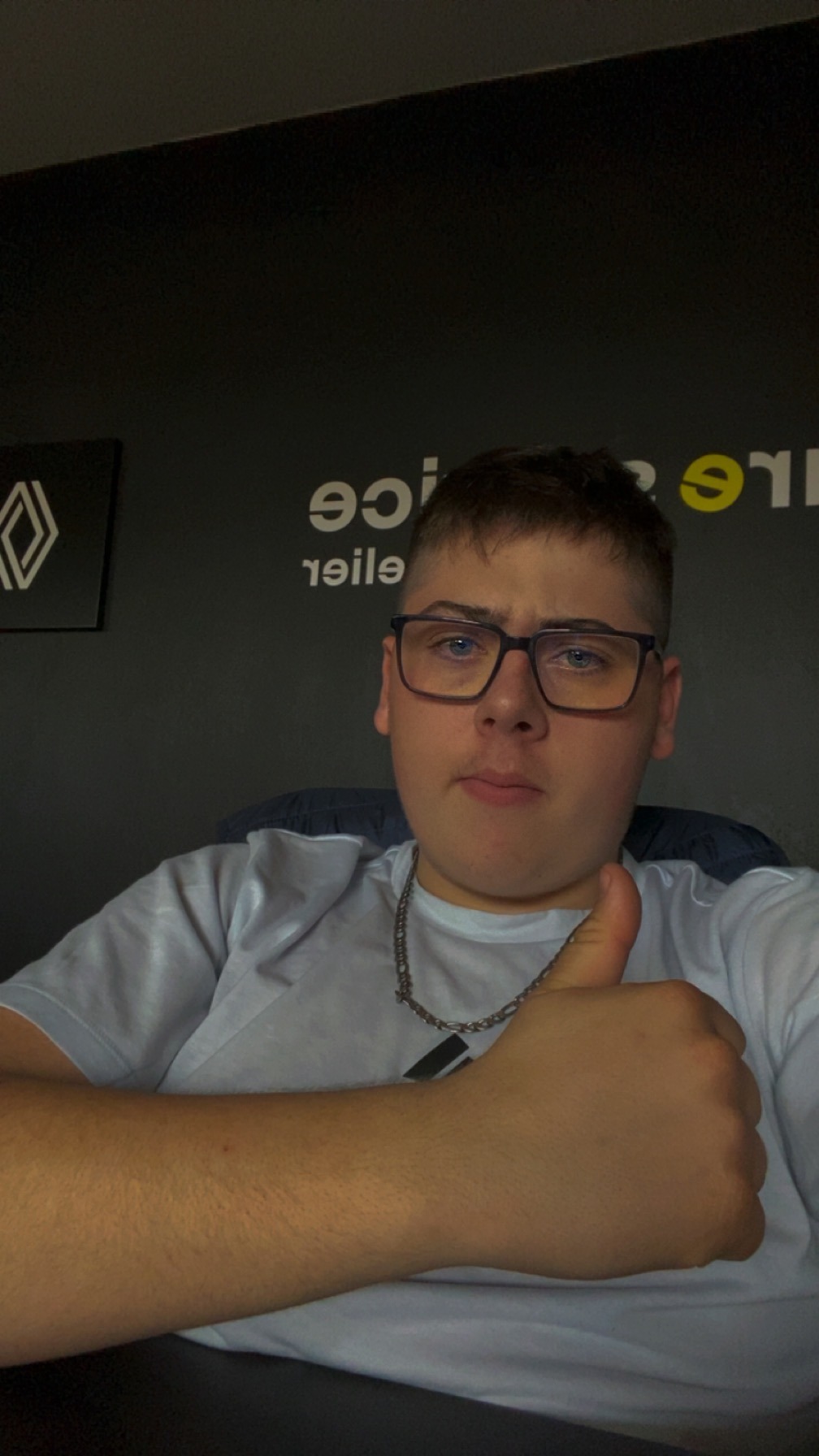 Guney - Chevroux - Vaud | Strip Tease