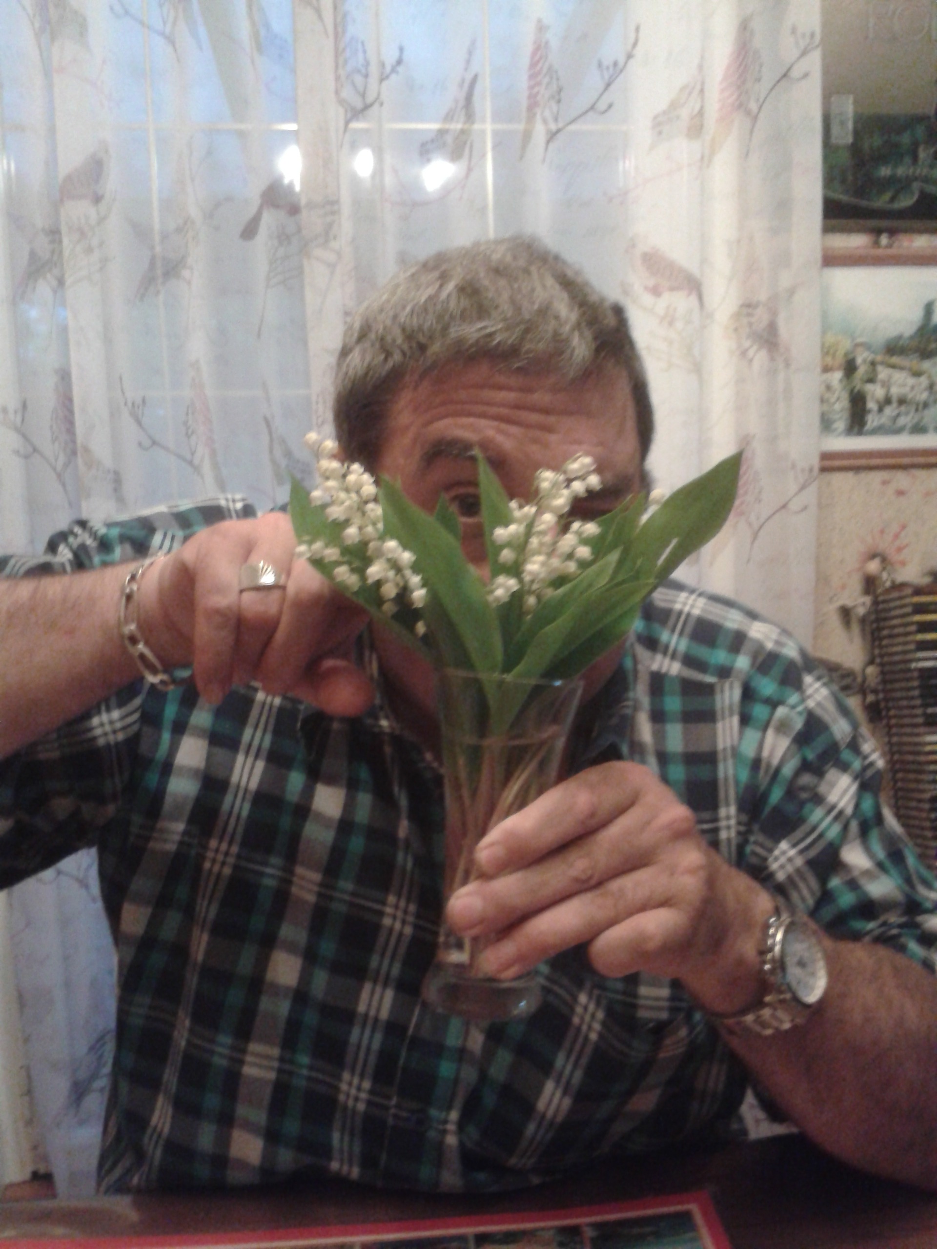 Houssni - Mauraz - Vaud | Strip Tease