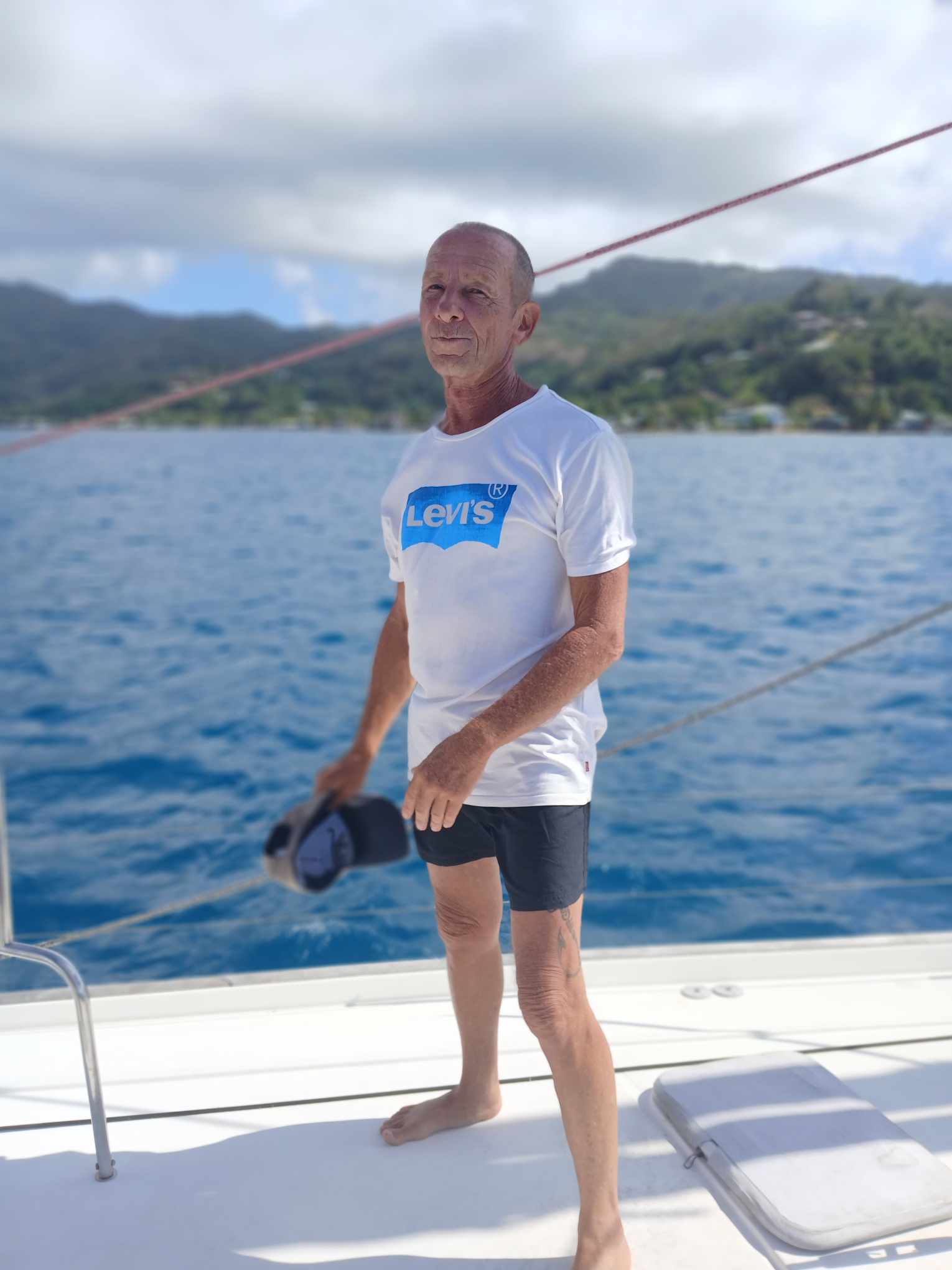 Ravi - Oberwangen b. Bern - Berne | Strip Tease