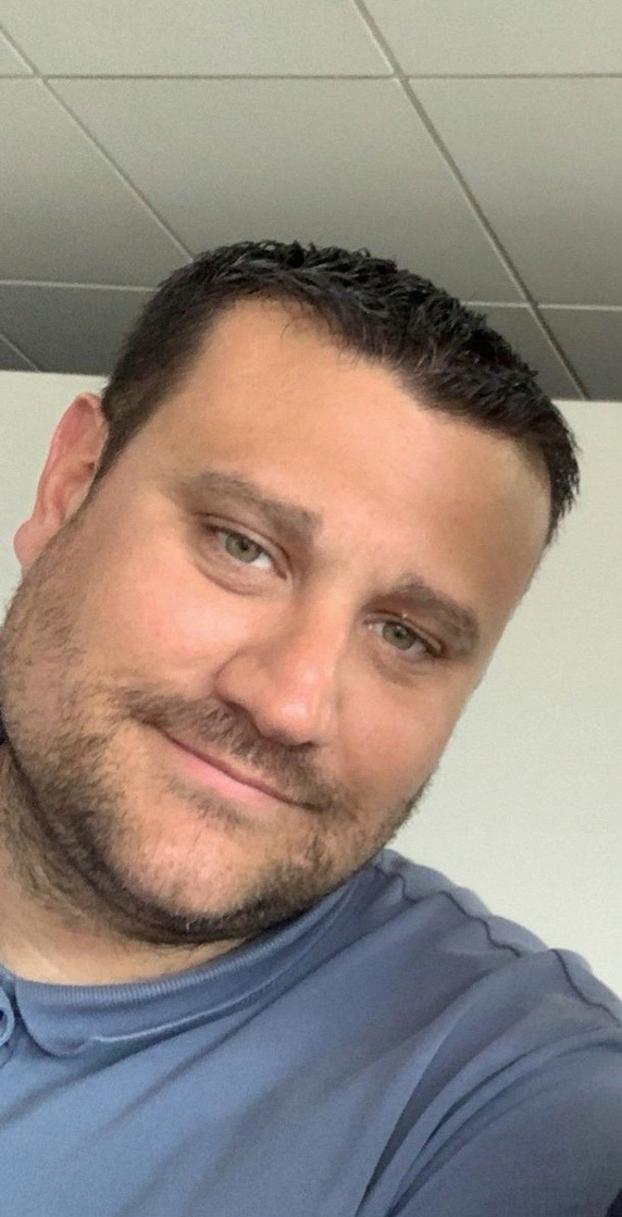 Yacin - Granges SO - Soleure | Strip Tease