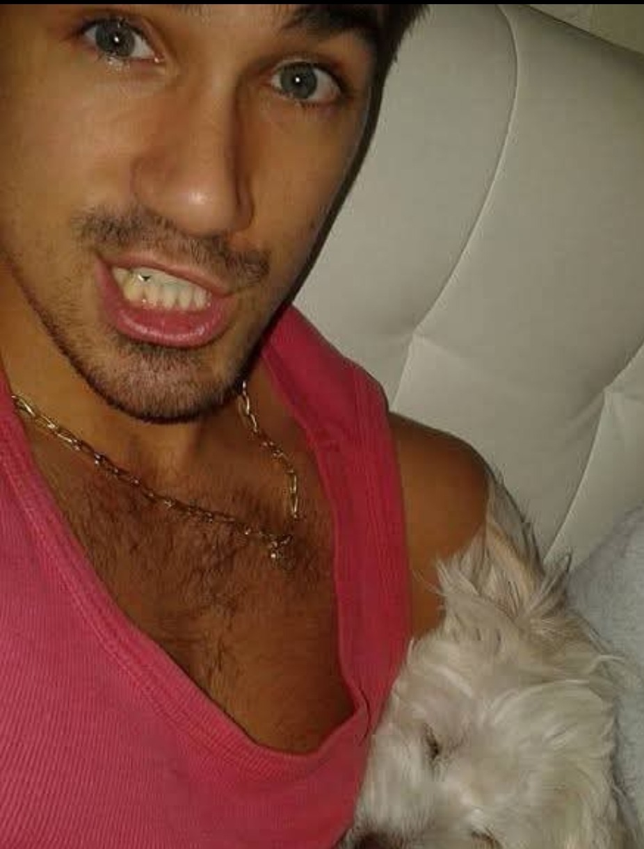 Mouhammed - Dürrenroth - Berne | Strip Tease