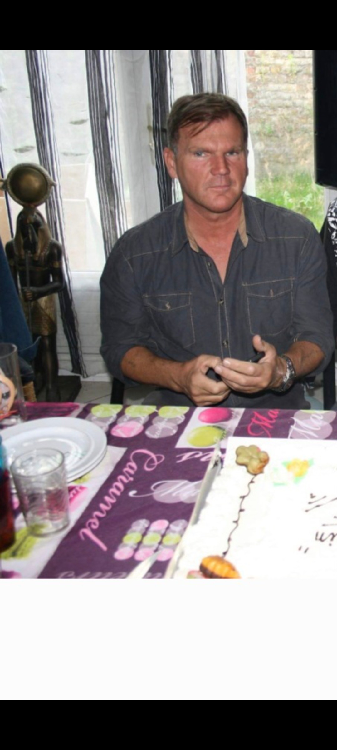 Asim - Goldiwil (Thun) - Berne | Strip Tease