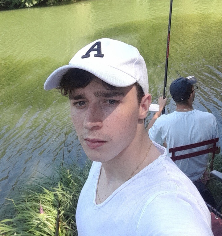 Estebann - Rapperswil SG - Saint-Gall | Strip Tease