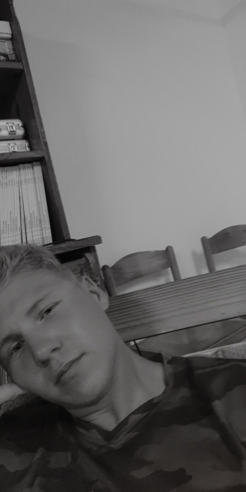 Karamo - Constantine - Vaud | Strip Tease