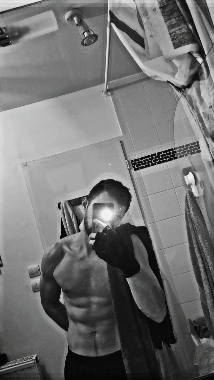 Ibrahime - Messen - Berne | Strip Tease